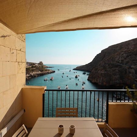 Seafront Duplex Penthouse With Terrace Overlooking Xlendi Bay Exteriér fotografie