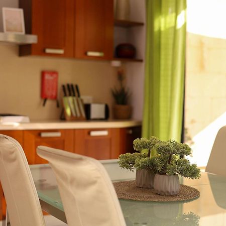 Seafront Duplex Penthouse With Terrace Overlooking Xlendi Bay Exteriér fotografie