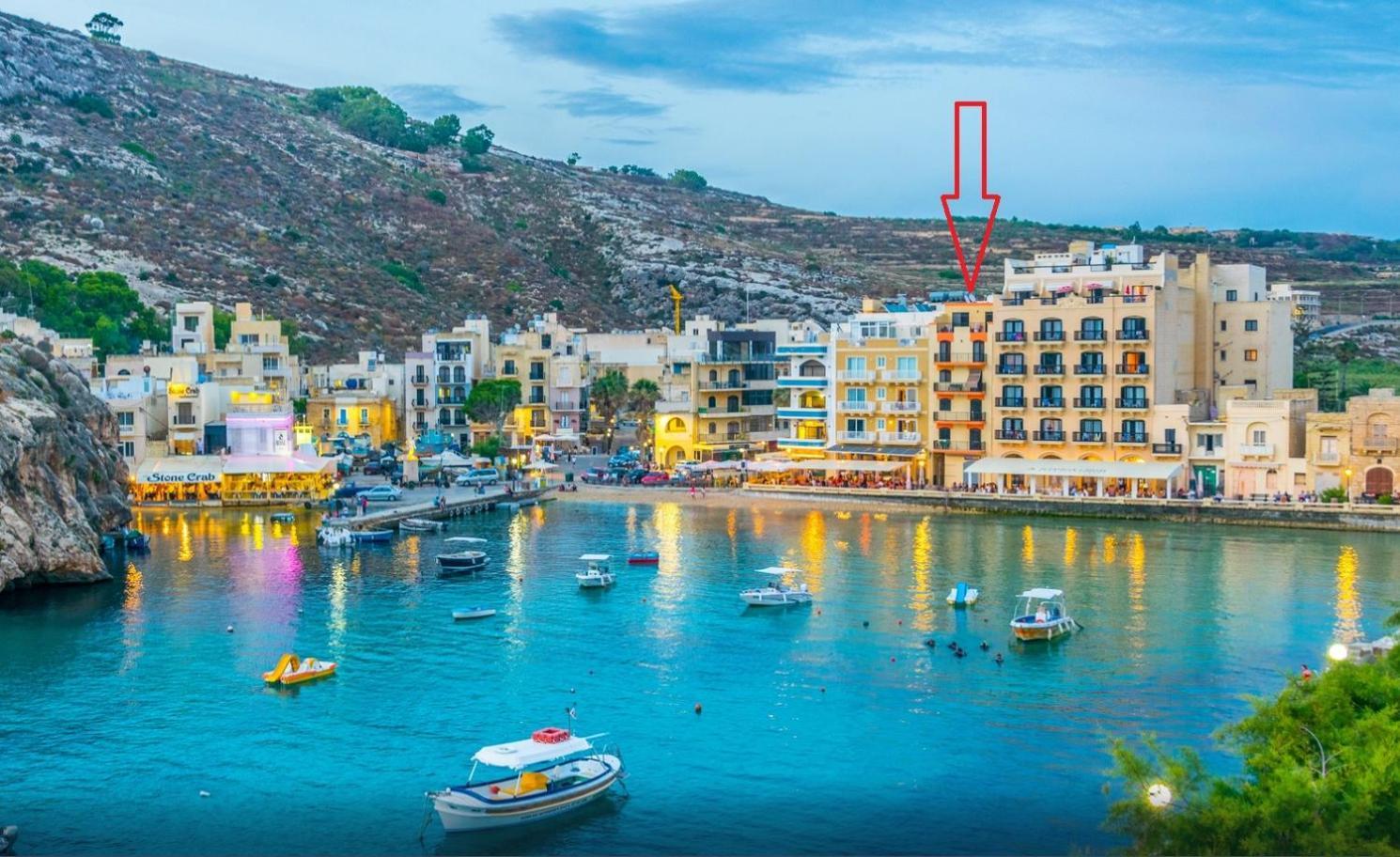 Seafront Duplex Penthouse With Terrace Overlooking Xlendi Bay Exteriér fotografie